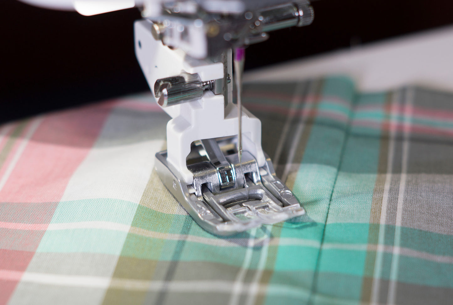 Janome 6700P - New