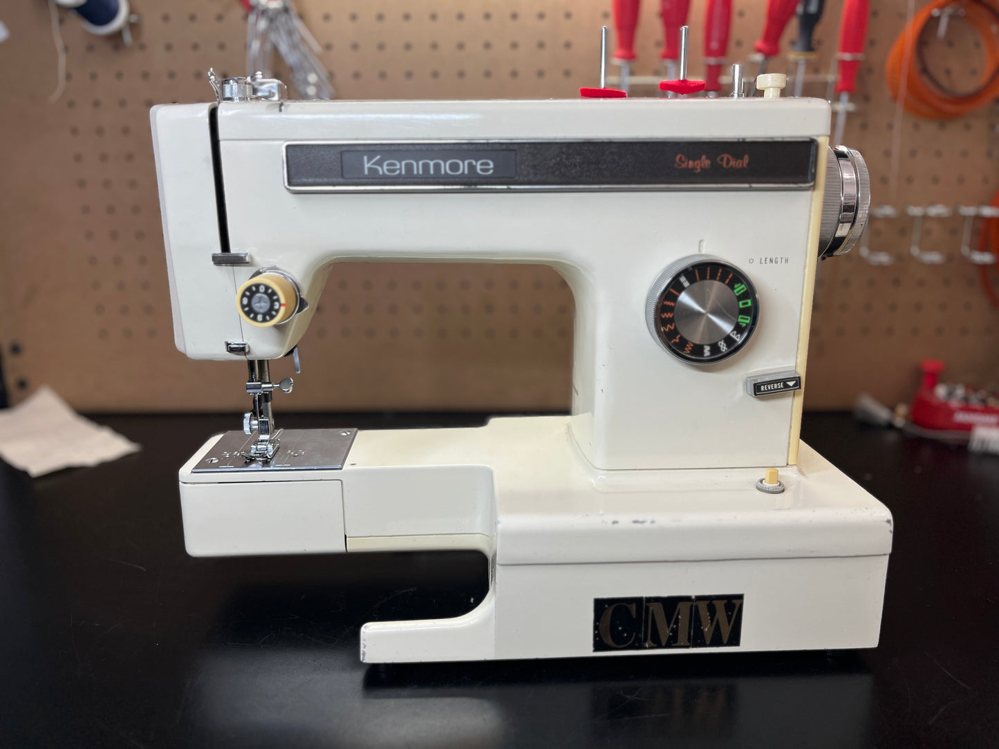 Kenmore 158.10692 Sewing Machine (Used)