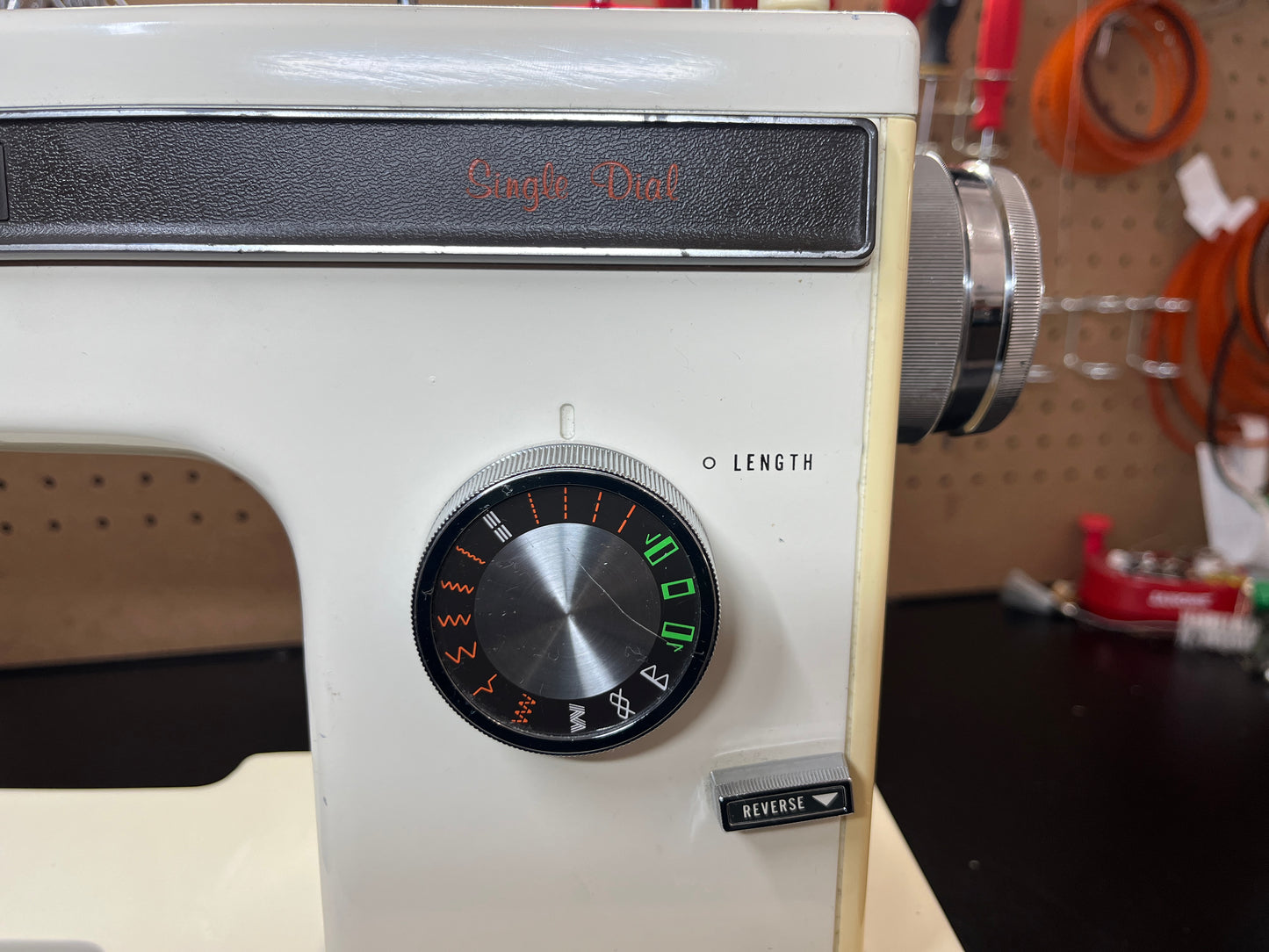 Kenmore 158.10692 Sewing Machine (Used)