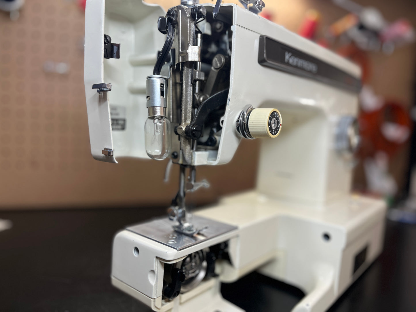 Kenmore 158.10692 Sewing Machine (Used)