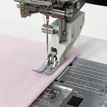Janome HP2 Professional Grafe Acufeed Flex Foot 202415004