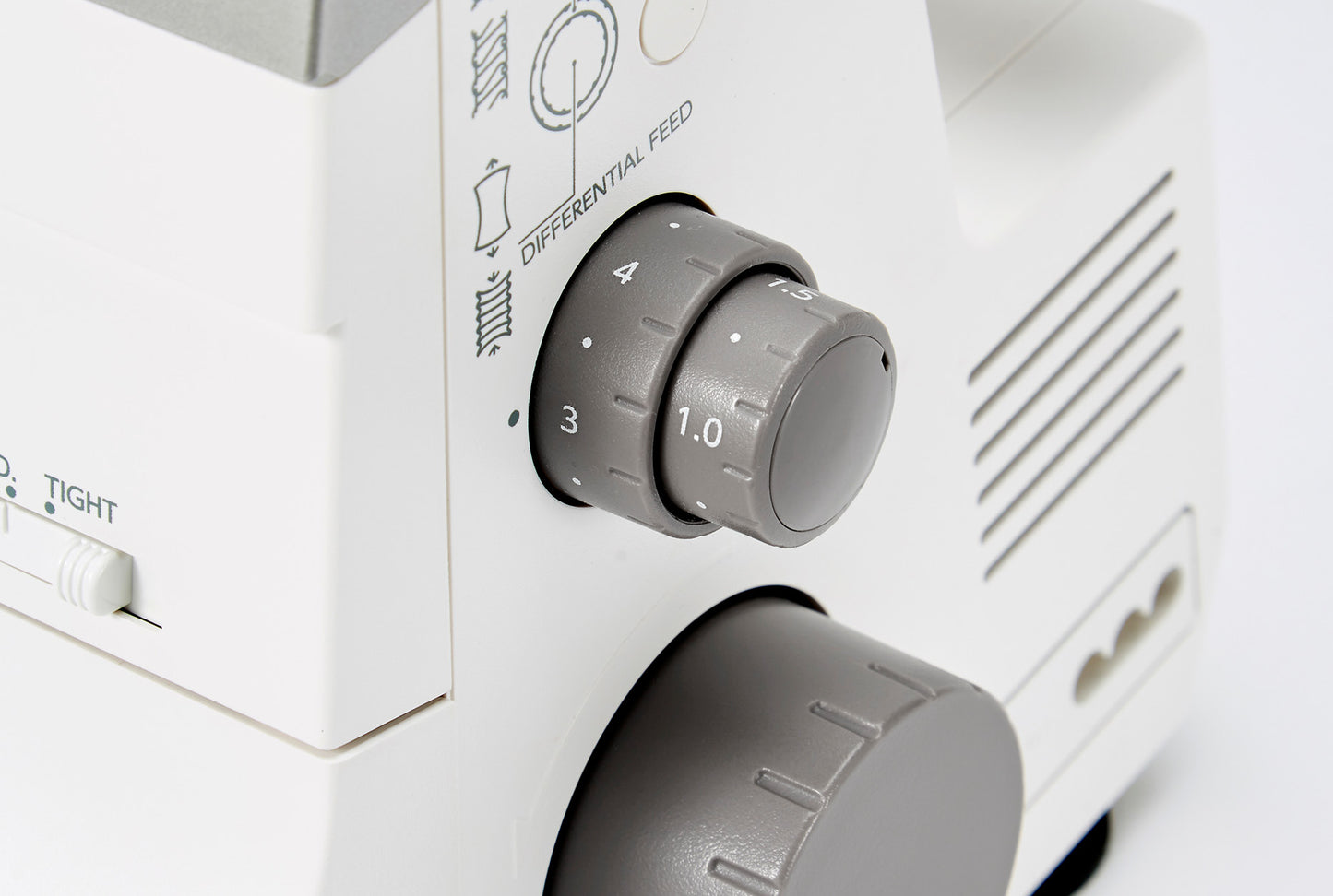 Janome Airthread AT2000D Serger - SALE + FREE SHIPPING