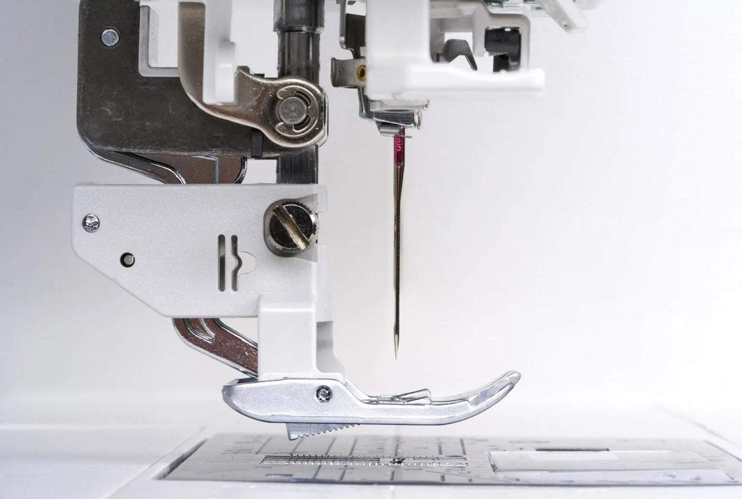 Janome Skyline S6AE - SALE + FREE SHIPPING